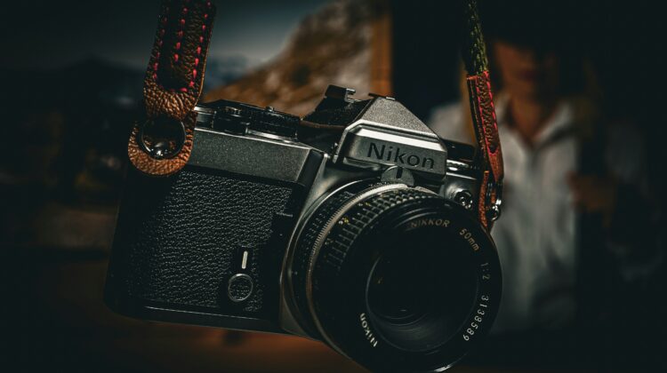 Nikon FE